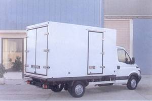 пластиковый фургон, рулоны пластика